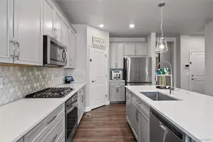 3807 Red Valley Ln, Castle Rock, CO 80104 - Photo 7