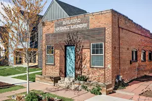 3733 N Franklin St, Denver, CO 80205 - Photo 1