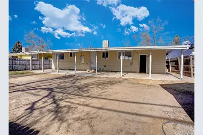 2420 Cottonwood Drive, Denver, CO 80221 - Photo 31