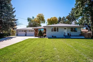 8690 W Jefferson Ave, Lakewood, CO 80235 - Photo 1
