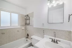 3065 Zion St, Aurora, CO 80011 - Photo 9