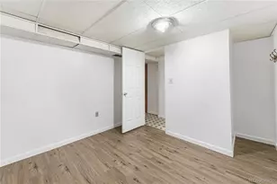 125 Paris Cir, Aurora, CO 80011 - Photo 29
