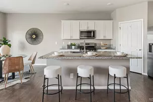 4482 S Ukraine Ct, Aurora, CO 80015 - Photo 7
