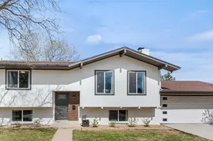 6969 S Syracuse Ct, Centennial, CO 80112 - Photo 1