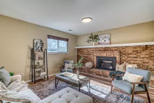 16602 E Gunnison Pl, Aurora, CO 80017 - Photo 13