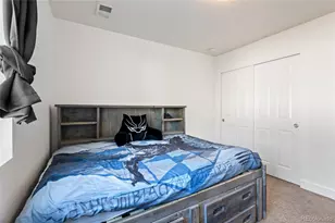 5571 Killarney St, Denver, CO 80249 - Photo 13