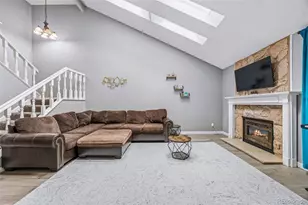 2496 S Vaughn Way, Aurora, CO 80014 - Photo 17