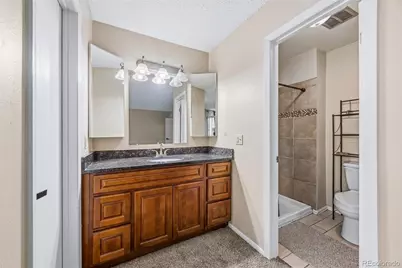 2496 S Vaughn Way #D, Aurora, CO 80014 - Photo 31