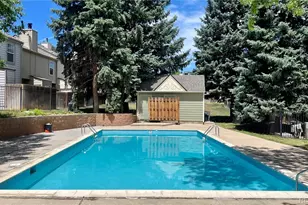 1650 S Ivory Cir, Aurora, CO 80017 - Photo 41