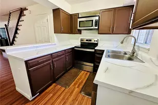 1650 S Ivory Cir, Aurora, CO 80017 - Photo 11