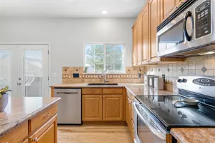 9809 Mulberry Way, Highlands Ranch, CO 80129 - Photo 11