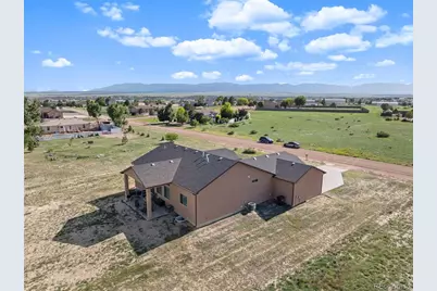 1068 S Los Charros Drive, Pueblo, CO 81007 - Photo 47