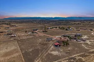 764 S Granito Vista Ln, Pueblo West, CO 81007 - Photo 29