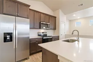 2078 Autumn Moon Dr, Windsor, CO 80550 - Photo 9