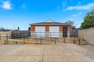 3921 E 26th Ave Pkwy, Denver, CO 80205 - Photo 23