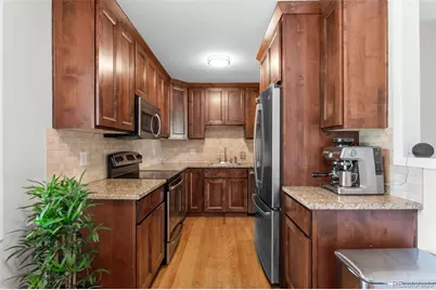 995 Ironton Street, Aurora, CO 80010 - Photo 5