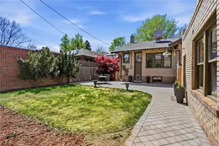 2326 Clermont St, Denver, CO 80207 - Photo 31