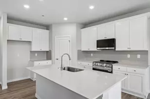 19085 E 93rd Dr, Commerce City, CO 80022 - Photo 9