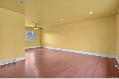 6906 S Spruce Drive, Centennial, CO 80112 - Photo 3