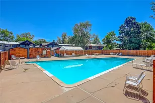 1210 S Carson Way, Aurora, CO 80012 - Photo 19