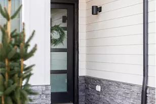 8742 W 49th Pl, Arvada, CO 80002 - Photo 3