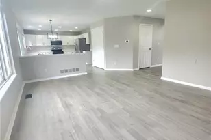 19913 E 59th Ave, Aurora, CO 80019 - Photo 5