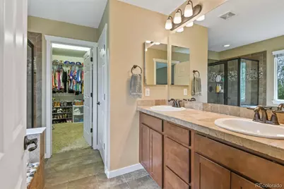 18957 W 57th Drive, Golden, CO 80403 - Photo 17