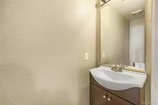 5559 Netherland St, Denver, CO 80249 - Photo 9