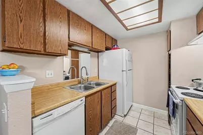 3484 S Eagle Street #104, Aurora, CO 80014 - Photo 3
