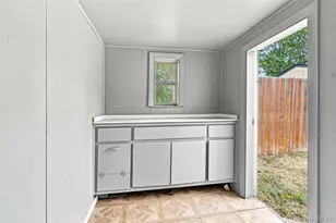 1908 Akron St, Aurora, CO 80010 - Photo 29