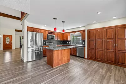 8174 W 81st Drive, Arvada, CO 80005 - Photo 9