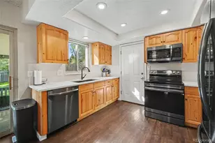 11472 W Powers Pl, Littleton, CO 80127 - Photo 9