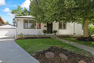 2820 S Holly Pl, Denver, CO 80222 - Photo 21