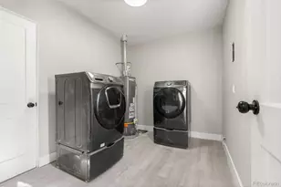 1269 Revere St, Aurora, CO 80011 - Photo 7