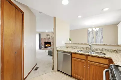 4228 S Granby Court #E, Aurora, CO 80014 - Photo 9