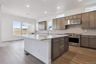 1315 Oleander St, Castle Rock, CO 80109 - Photo 7