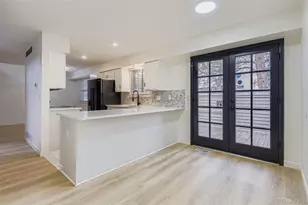 108 S Fraser Cir, Aurora, CO 80012 - Photo 15