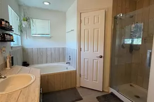 4925 Enid Way, Denver, CO 80239 - Photo 9