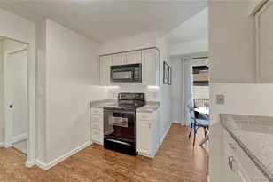 4250 S Olive St, Denver, CO 80237 - Photo 27