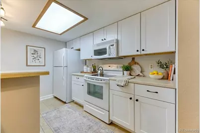 4933 S Carson Street #208, Aurora, CO 80015 - Photo 11