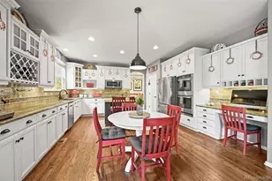 10653 Briarglen Cir, Highlands Ranch, CO 80130 - Photo 9