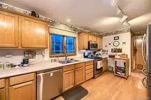 9716 Teller Ct, Broomfield, CO 80021 - Photo 7