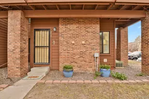 2685 S Dayton Way, Denver, CO 80231 - Photo 3