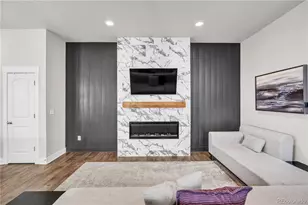 6346 N Dayton Wy, Denver, CO 80238 - Photo 9