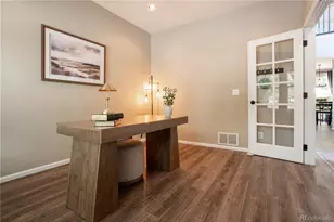 10468 Applebrook Cir, Littleton, CO 80130 - Photo 3
