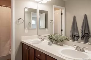 10468 Applebrook Cir, Littleton, CO 80130 - Photo 23