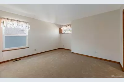 18876 E Powers Drive, Aurora, CO 80015 - Photo 17