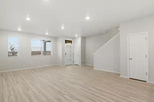 785 N Tibet St, Aurora, CO 80018 - Photo 5