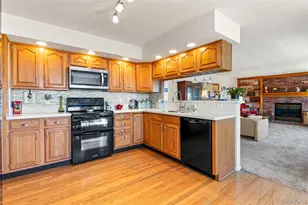 8586 Meadow Creek Dr, Highlands Ranch, CO 80126 - Photo 7