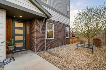 19585 E Sunset Circle, Aurora, CO 80015 - Photo 3